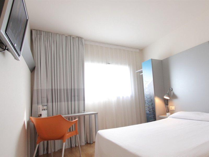 B&B Hotel Figueres Figueres  Buitenkant foto